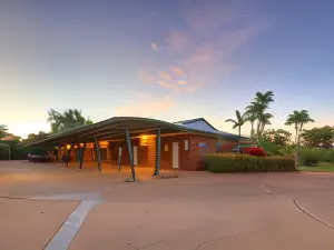 Heritage Lodge Motel