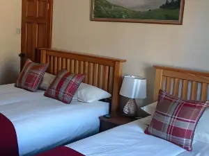 Bed and Breakfast at 4