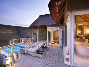 Clifftop Exclusive Safari Hideaway