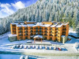 Hotel Bellevue Ski & Relax - Half Board