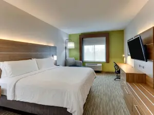 Holiday Inn Express & Suites Mankato East