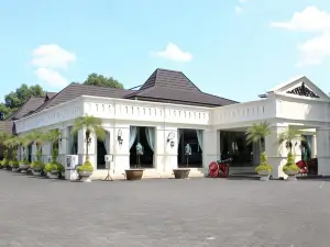 Grand Soba Hotel