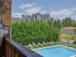 Monastiri Guesthouse