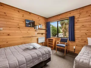 Altamont Lodge