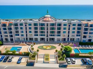 Gardenia Beach Palace Aparthotel