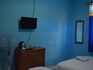 The New Orlinds Guest House