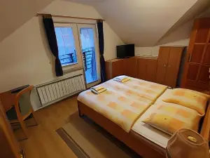 Miškar Rooms