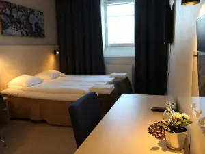 โรงแรมวิลยา