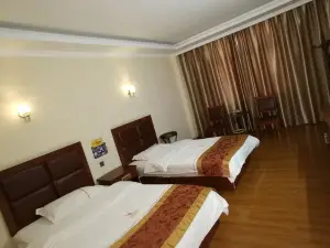 Nyemo Jinyuan Hotel