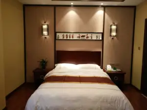 Qianyang Lianjia Business Hotel