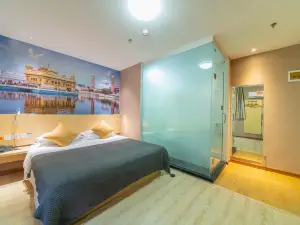 YueFeng Hotel(Gaozhou Gaoliang West Road)