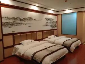 Xuanwei Jinlu Hotel