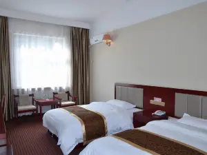 Fengxian Lingjiang Hotel