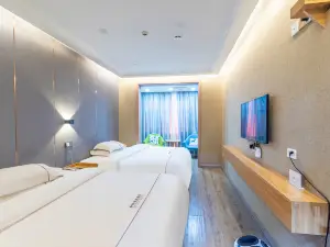 Ziyang Business Hotel (Changge Zhongxu Avenue)