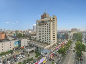 Zhoukou Hotel (Zhoukou Wanshunda Department Store)