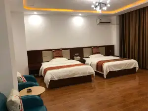 South China Huashier East Hotel