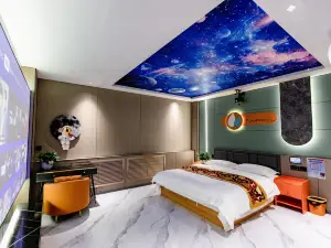 Zhaodong Shengtou Fashion Hotel