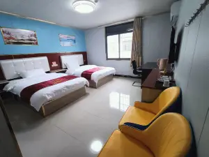 Ezhou Liangzihu Business Hotel