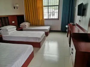Muzaling No. 12 Farm House