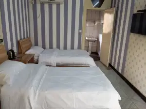 洛寧西花壇賓館