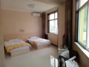 Daning Lantian Hotel