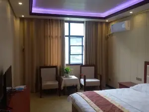 Baokang Huayi Hotel