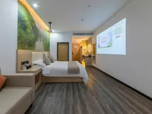 Cat House Smart Hotel