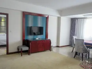 Yiyunge Hotel