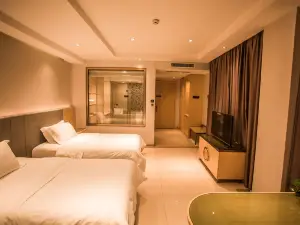 Pullman Hotel (Zoucheng Guoguo Branch)