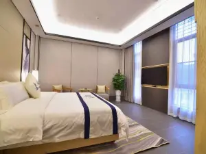 류저우 판룽 위에인 호텔