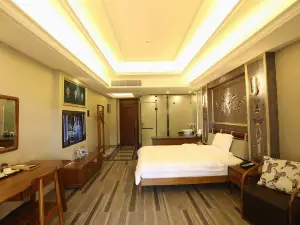 Kaiyang Tianping Hotel (High-speed Railway Station Jinhu Center)
