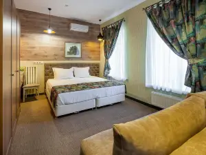 Esenin Hotel