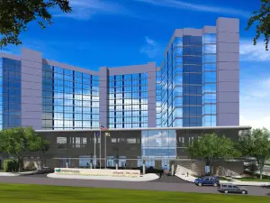Hampton Inn & Suites Teaneck Glenpointe
