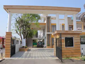 Hotel Clarks Inn Express Bharatpur