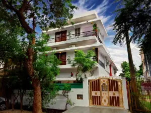 Golden Homestay
