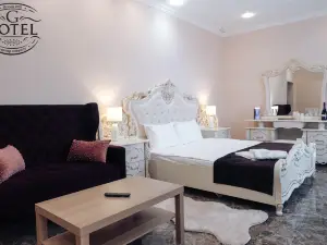 G-Hotel