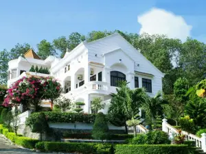 Green Hill Guest House