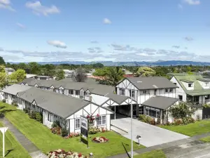 Tudor Park Motel