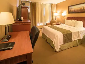 Quality Inn & Suites PE Trudeau Airport