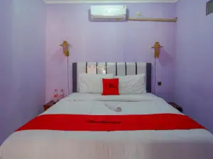 RedDoorz Near Goa Jatijajar 2