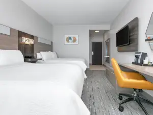 Holiday Inn Express & Suites Livingston
