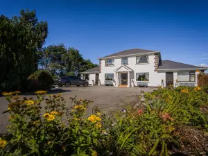 Castle View House