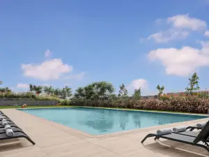 Courtyard Dakar Diamniadio