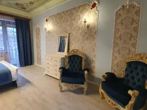 Jinj Gyumri Boutique Hotel