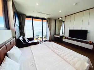 Chill Out Sea Apartment in Flamingo Hai Tien