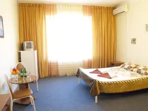 Albatros Hotel
