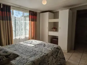 Villa Luca Guesthouse & Chalets