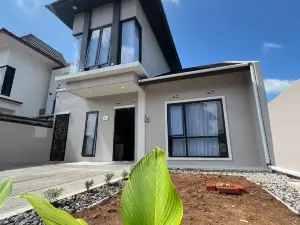 OSH! Omah Syariah Homestay