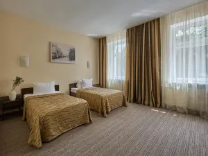 Hotel Neman (Неман)