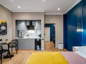 Apt. 11 Boutiques